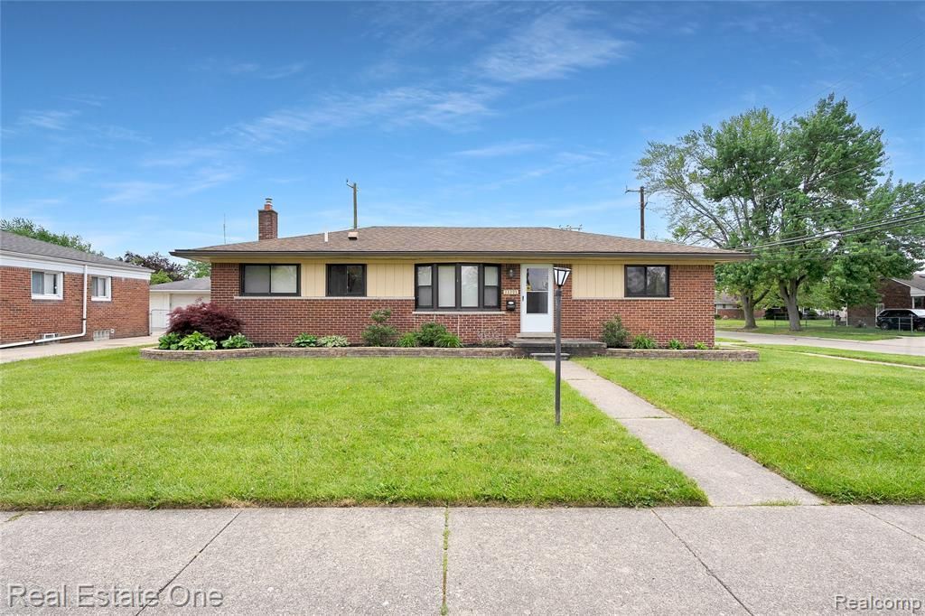 33395 Florence Street, Garden City, MI 48135 Main Photo