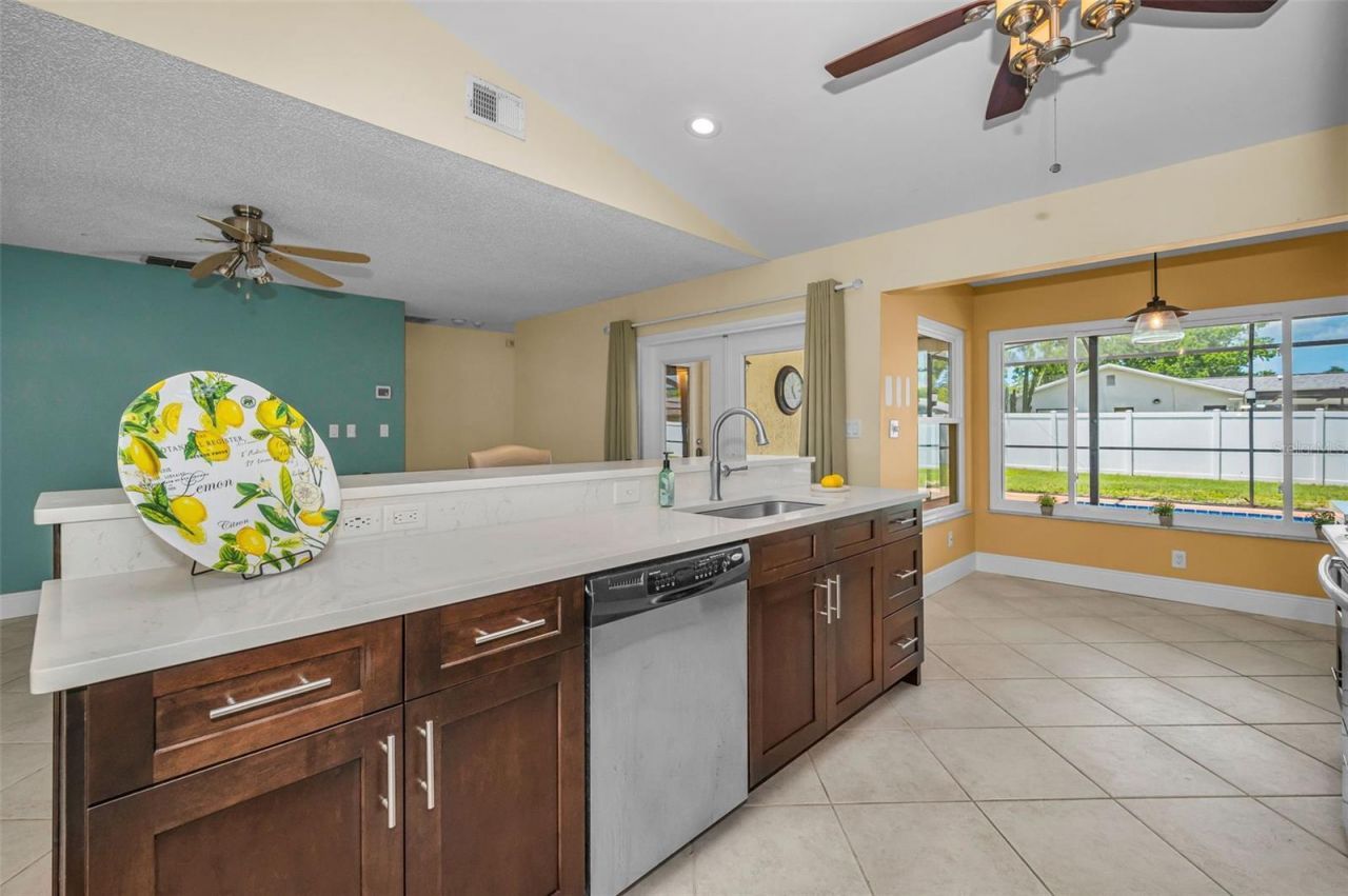 2330 Barton Lane, Clearwater, FL 33759 Photo