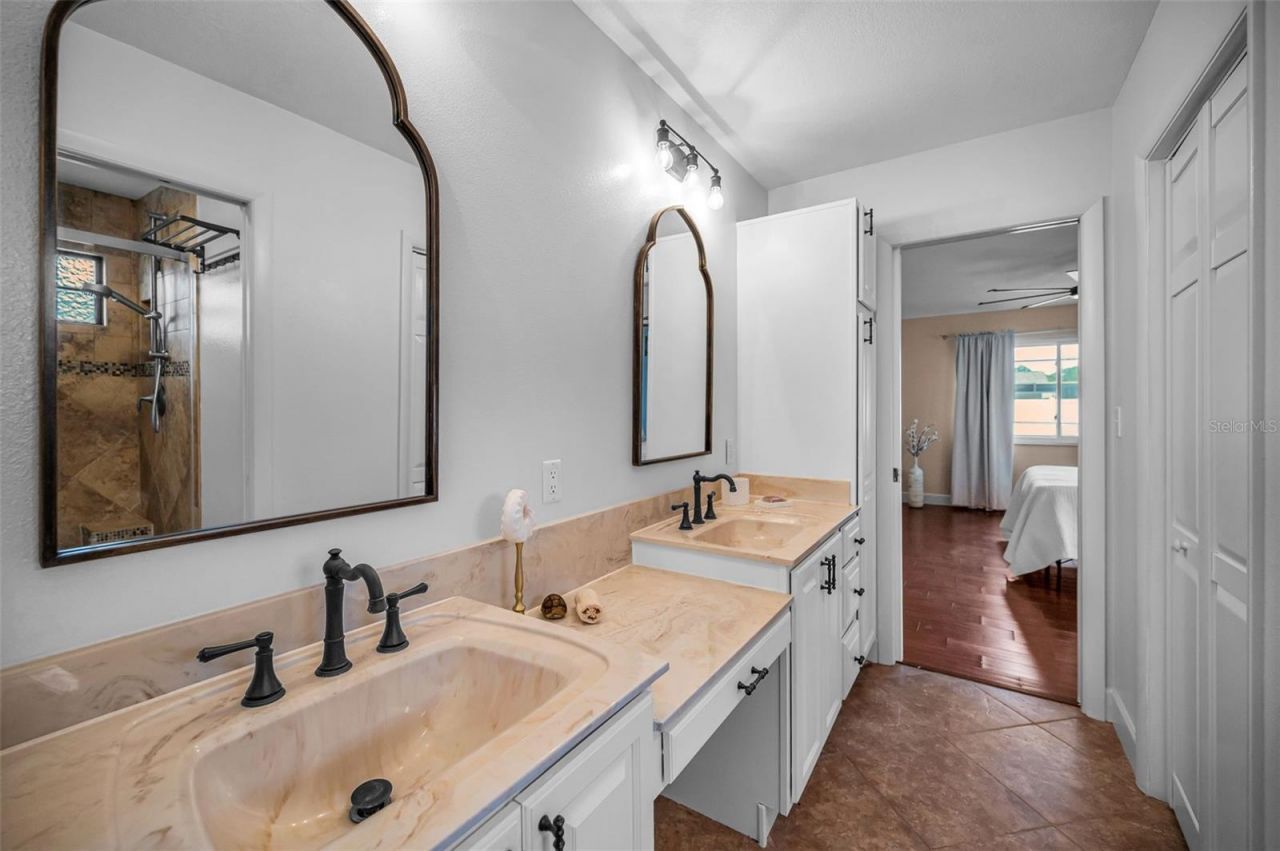 2330 Barton Lane, Clearwater, FL 33759 Photo