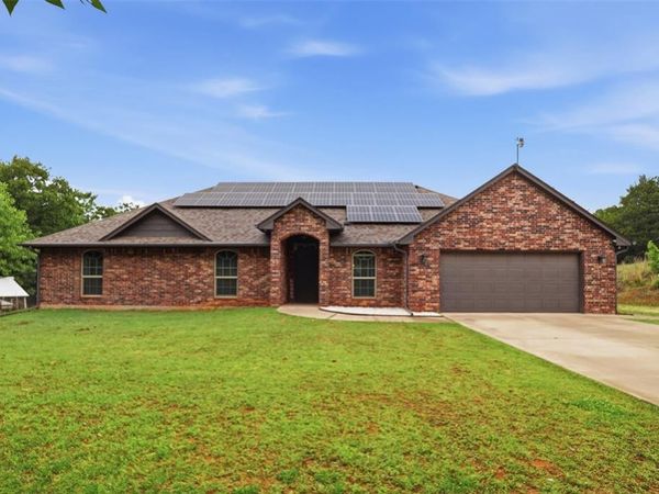 20877 Jaimie Drive, Harrah, OK 73045