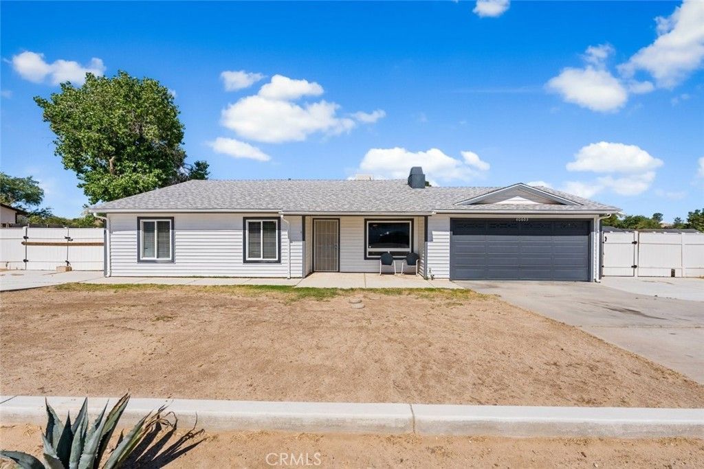 40603 178th Street E, Lake Los Angeles, CA 93535 Main Photo