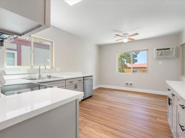 5473 Adobe Falls, Unit 9, San Diego, CA 92120