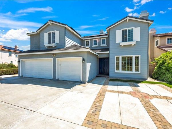 8 Via Del Fico Court, Lake Elsinore, CA 92532