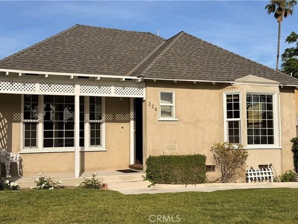 226 N Lima Street, Burbank, CA 91505