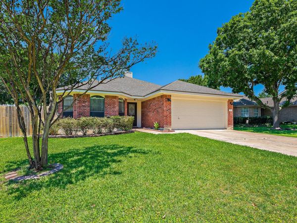 111 Stephen LN, Georgetown, TX 78626