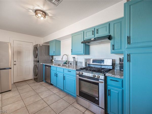 524 Alexander Avenue , Las Vegas, NV 89106