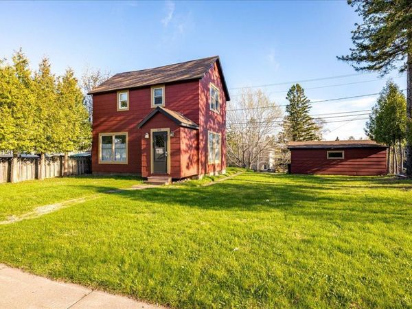 520 7th Avenue , Two Harbors, MN 55616