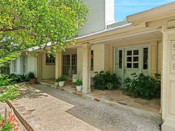 508 CANTERBURY HILL ST, San Antonio, TX 78209