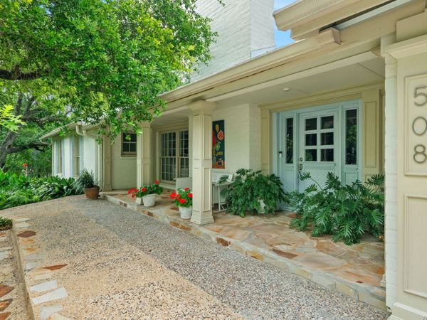 508 CANTERBURY HILL ST, San Antonio, TX 78209