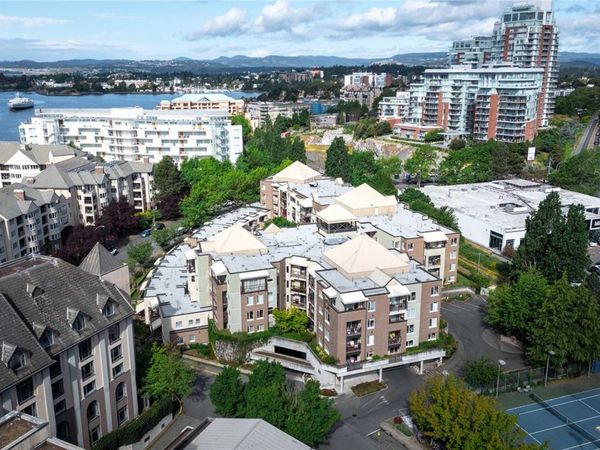 29 Songhees Rd, Unit #416, Victoria, BC V9A 7M6