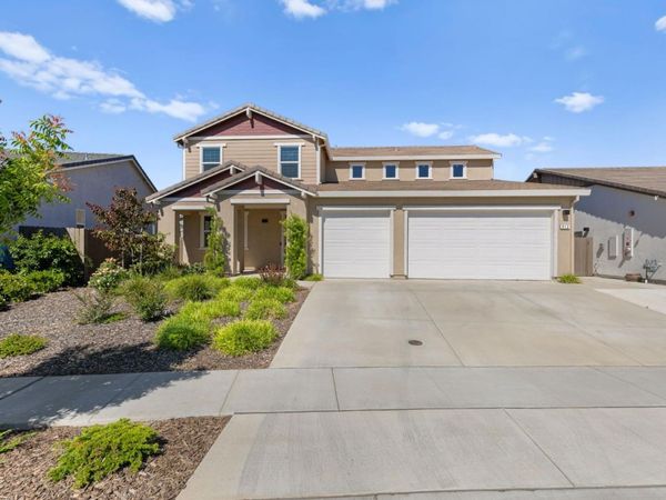 812 Cross Creek Ln, Lincoln, CA 95648