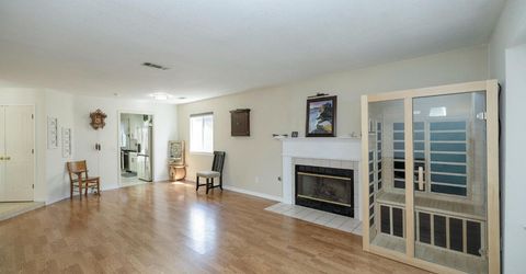230 Meyenberg Ave, Ripon, CA 95366 Photo