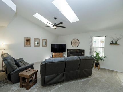 230 Meyenberg Ave, Ripon, CA 95366 Photo