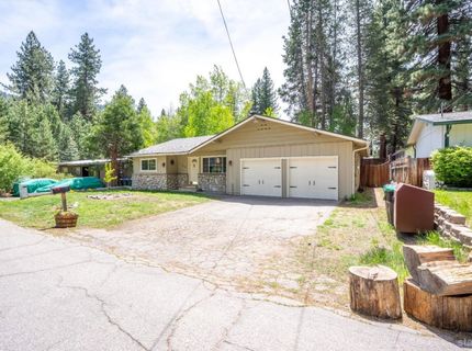 3384 Bruce Drive, South Lake Tahoe, CA 96150 Photo