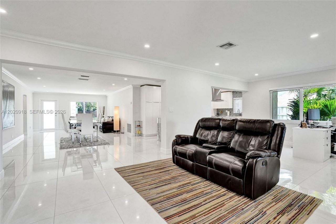 4662 NW 99th Ave , Sunrise, FL 33351 Photo