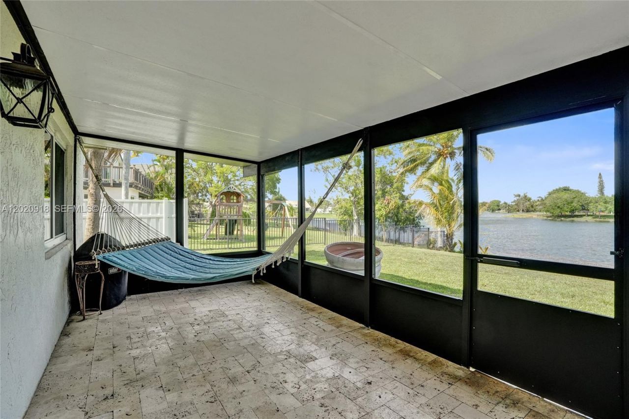 4662 NW 99th Ave , Sunrise, FL 33351 Photo
