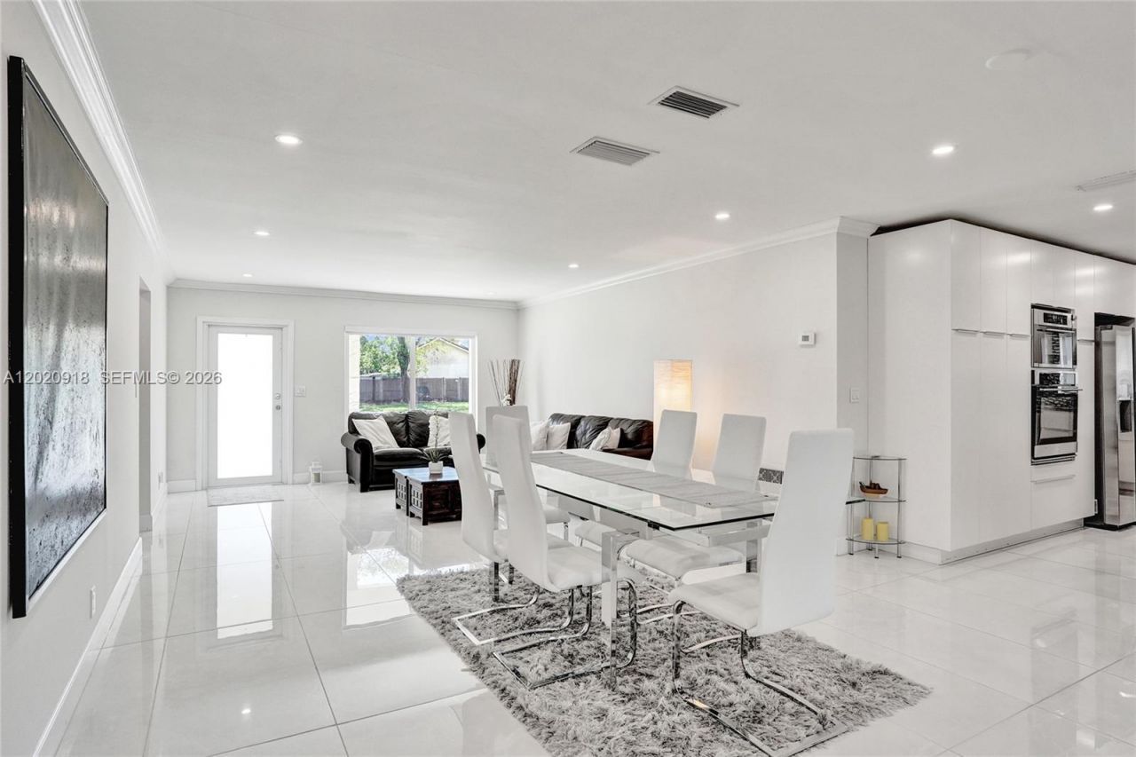 4662 NW 99th Ave , Sunrise, FL 33351 Photo