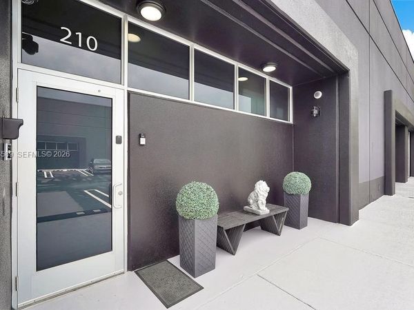 6030 NW 102nd Ave , Unit 210, Doral, FL 33178