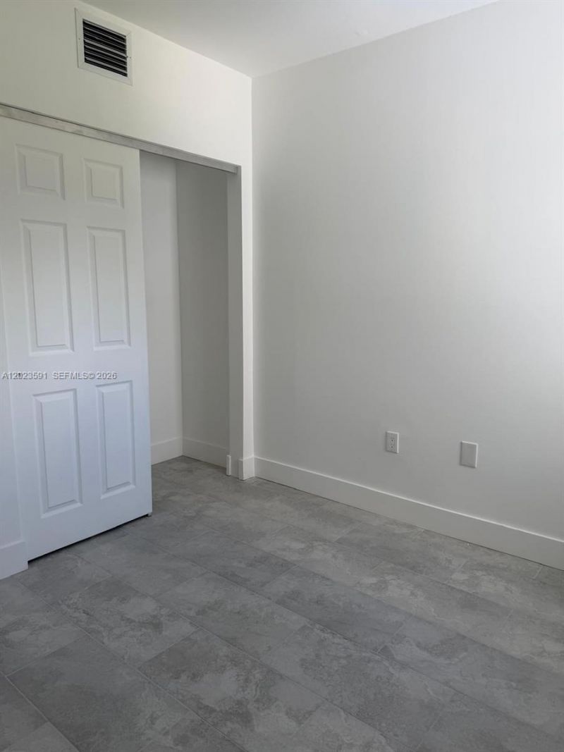 147 NW 59th St , Unit 206, Miami, FL 33127 Photo
