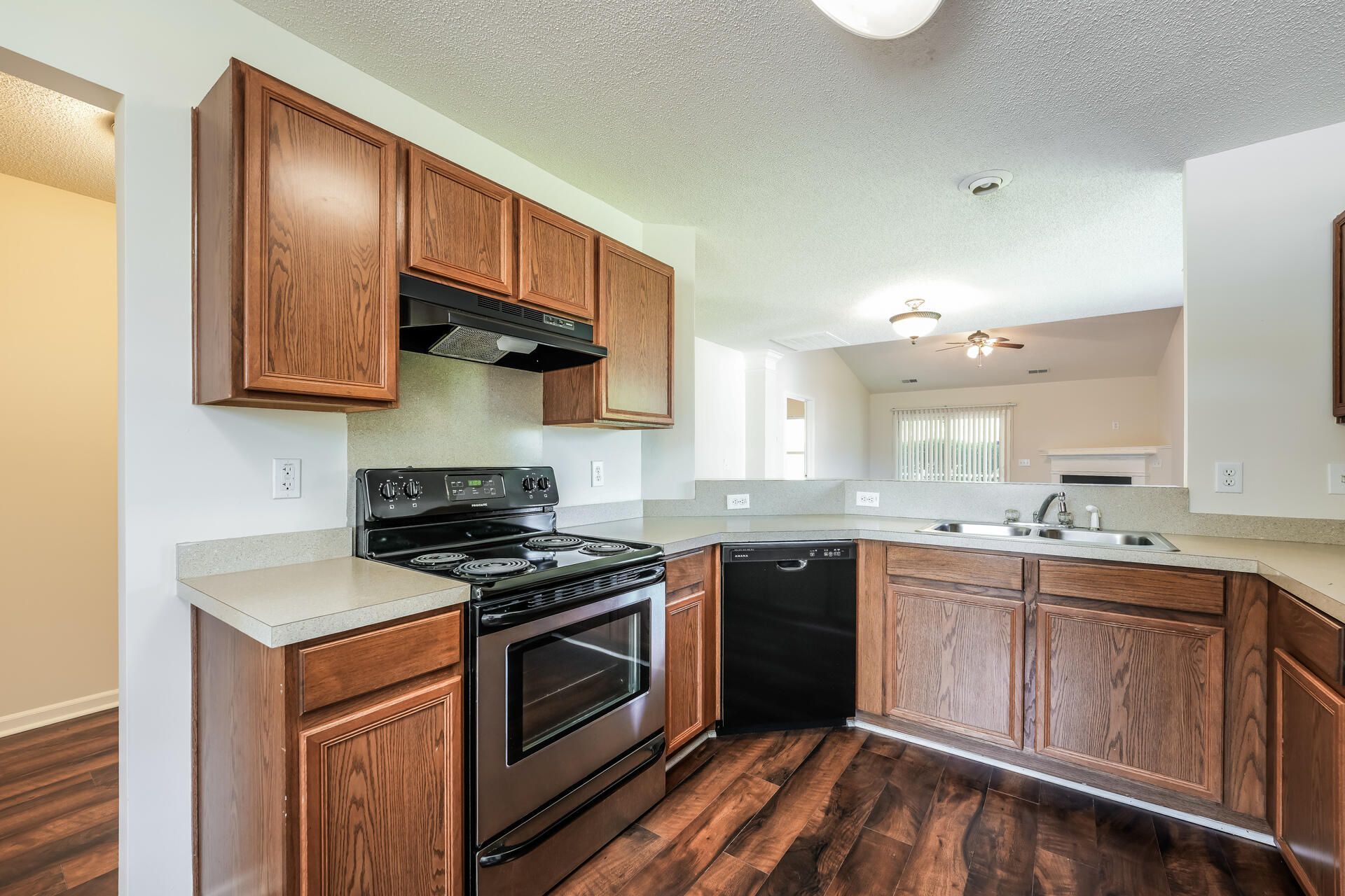 1296 River Rock Road Photo 11