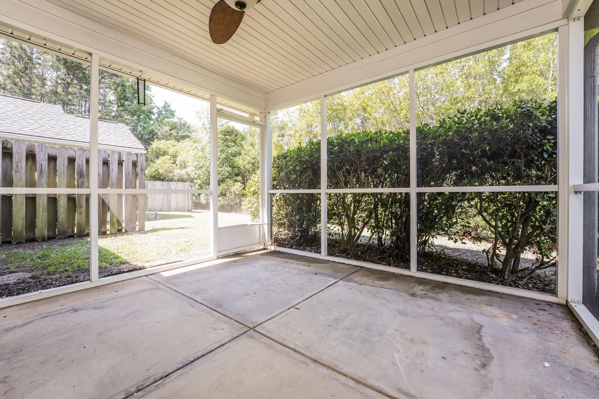 1296 River Rock Road Photo 12