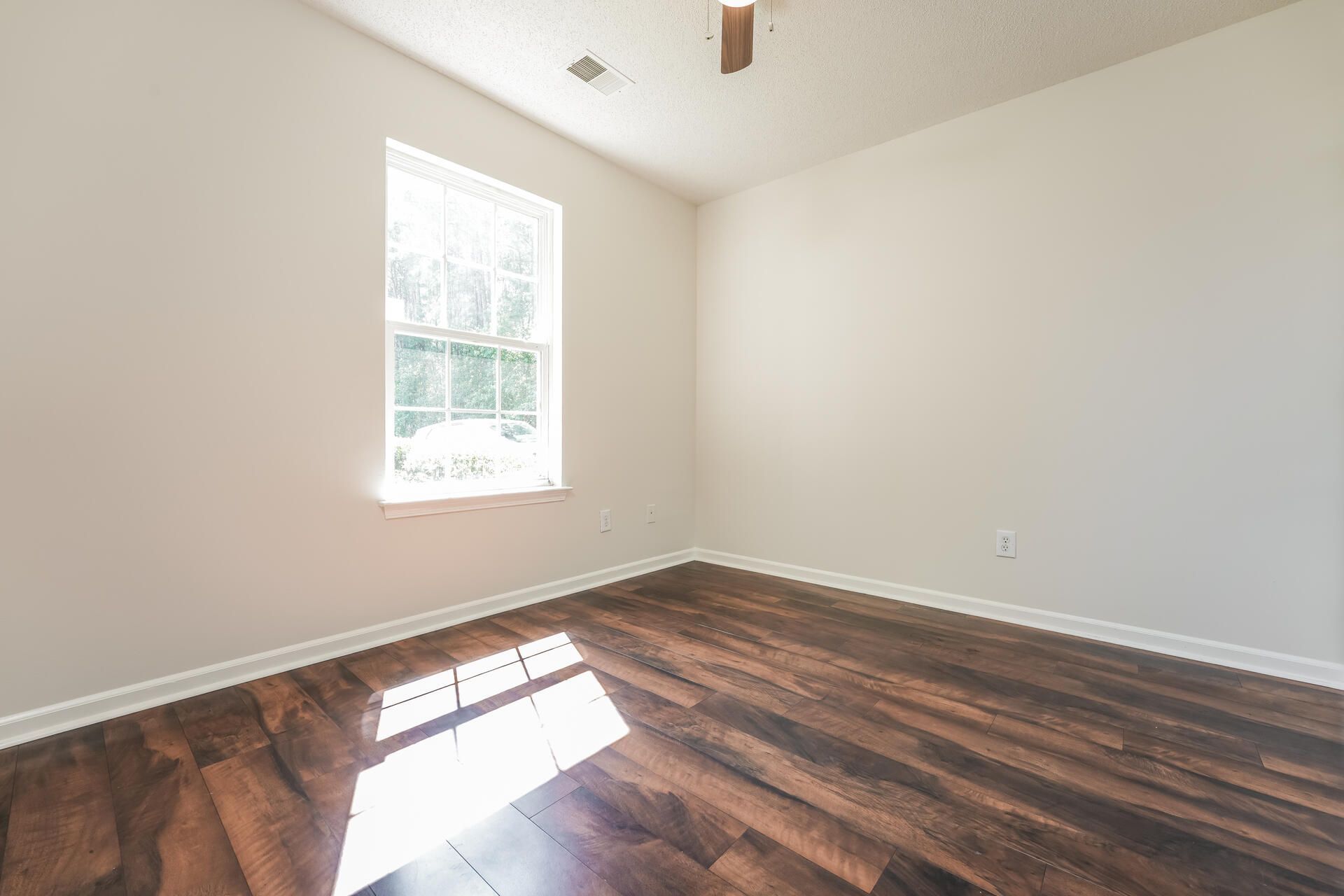 1296 River Rock Road Photo 16