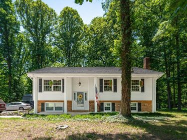 1778 Parker Rd, Bedford, VA 24523