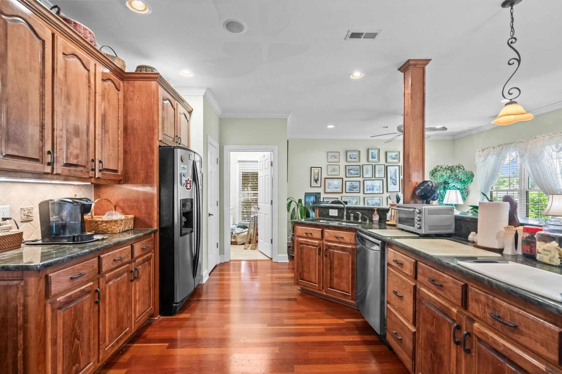 3258 Hermitage Dr.  Photo 16