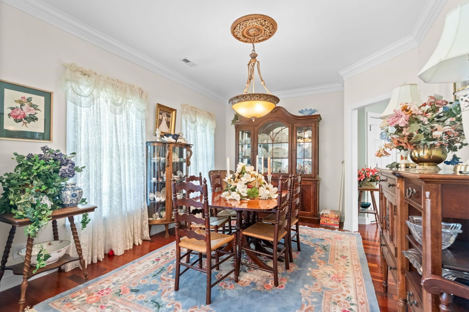 3258 Hermitage Dr.  Photo 8