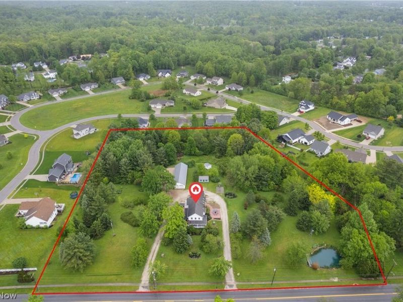 7901 State Street, Garrettsville, OH 44231 Photo 1
