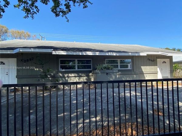 2899 NE 2nd Avenue, Boca Raton, FL 33431