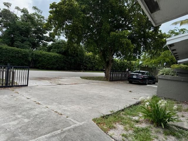 2899 NE 2nd Avenue, Boca Raton, FL 33431 Photo