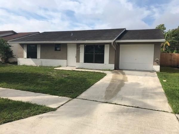 5862 Triphammer Road, Greenacres, FL 33463