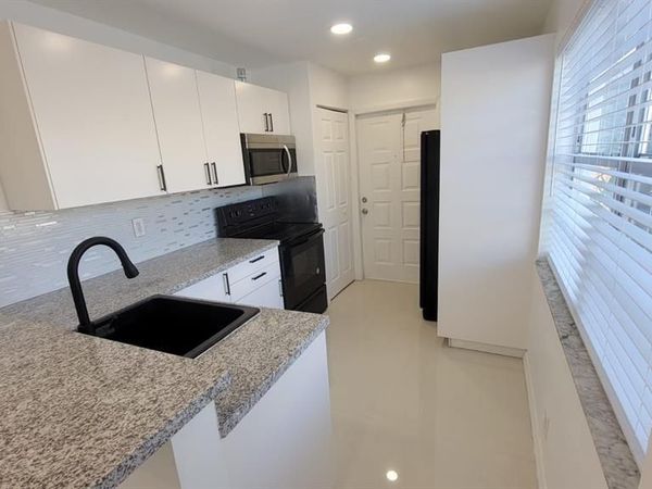 831 NW 14th Way, Unit 1-2, Fort Lauderdale, FL 33311