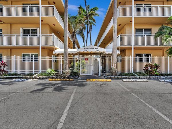 1510 SE 15th Street, Unit 308, Fort Lauderdale, FL 33316
