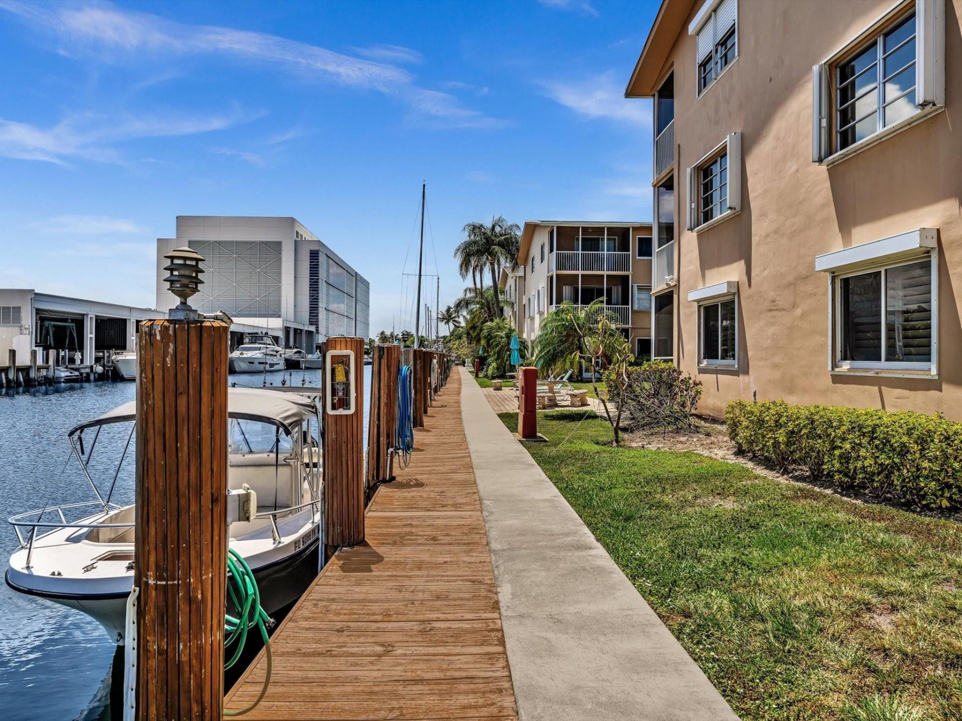 1510 SE 15th Street, Unit 308, Fort Lauderdale, FL 33316 Photo