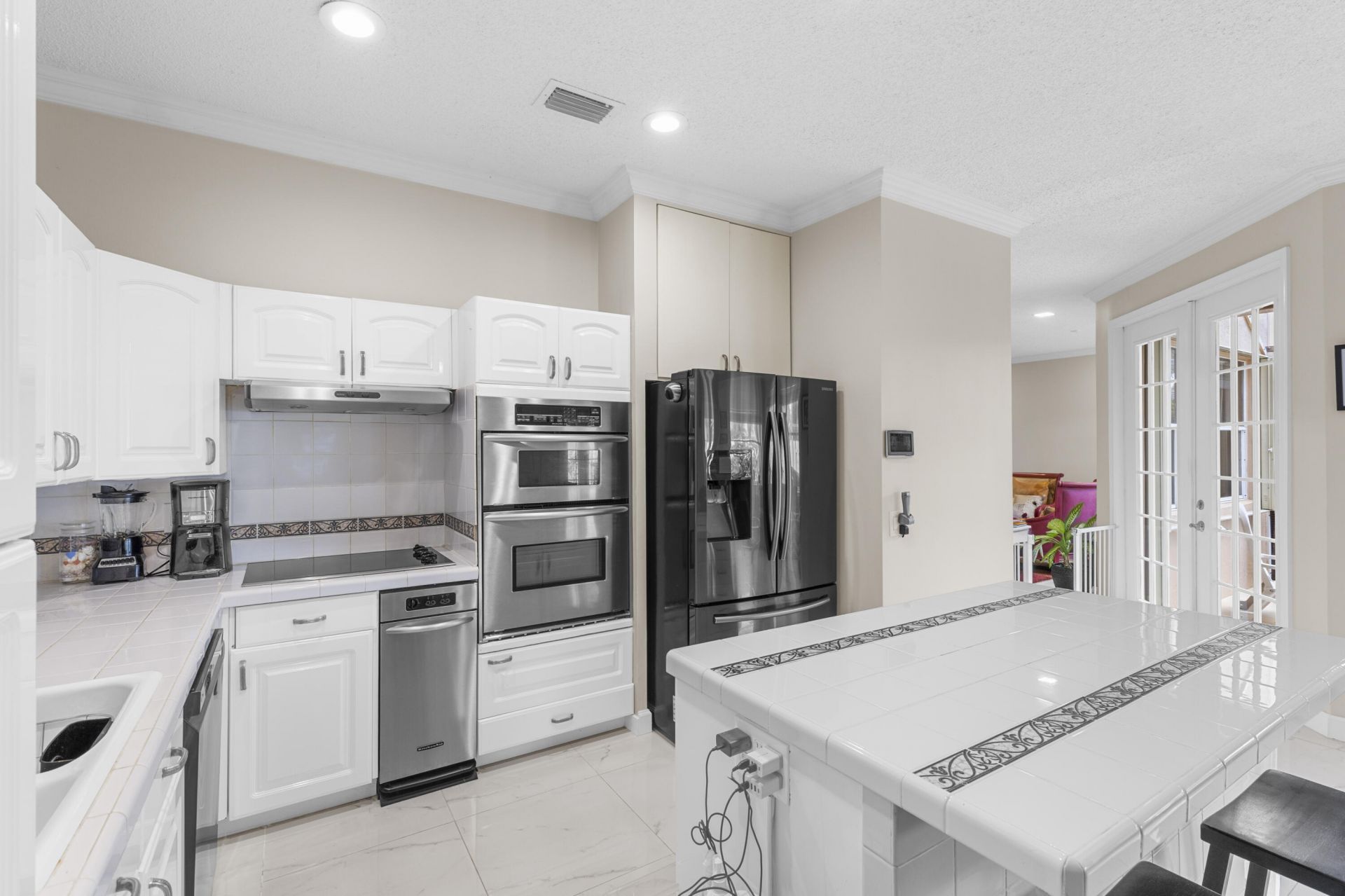 907 Stanton Drive, Weston, FL 33326 Photo