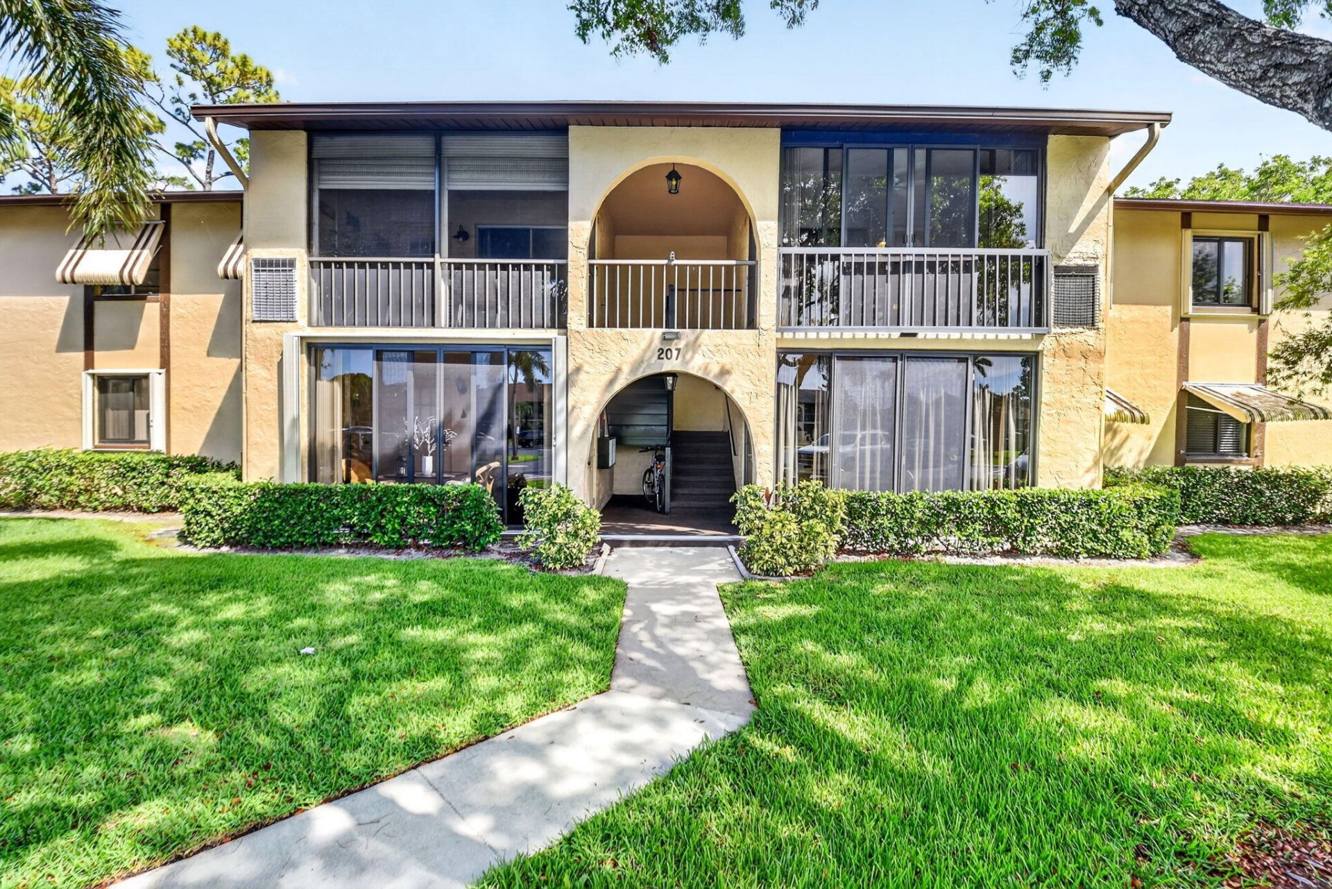 207 Pine Hov Circle, Unit D2, Greenacres, FL 33463 Photo