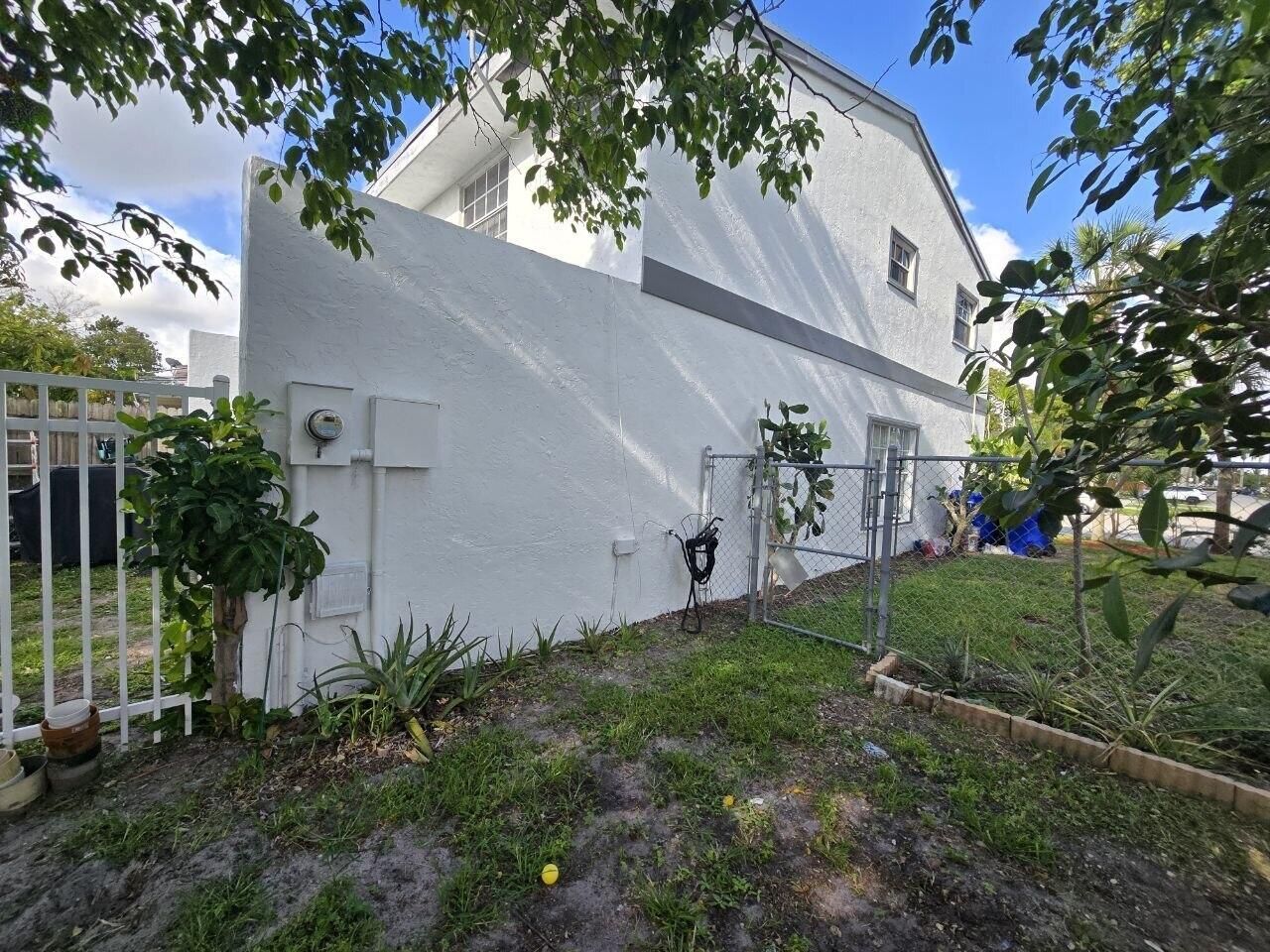 7900 SW 7th Place, North Lauderdale, FL 33068 Photo