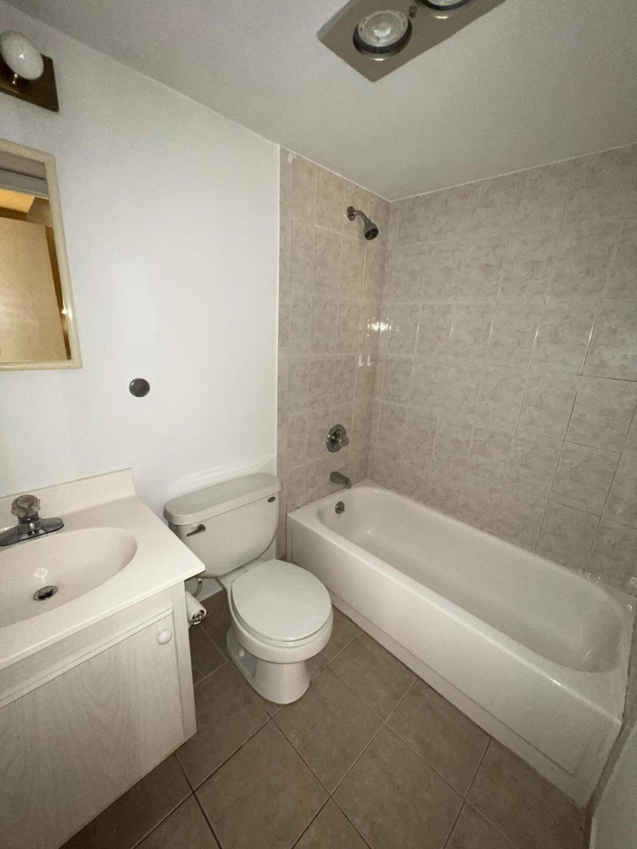 9949 Sandalfoot Boulevard, Unit Apt 514, Boca Raton, FL 33428 Photo