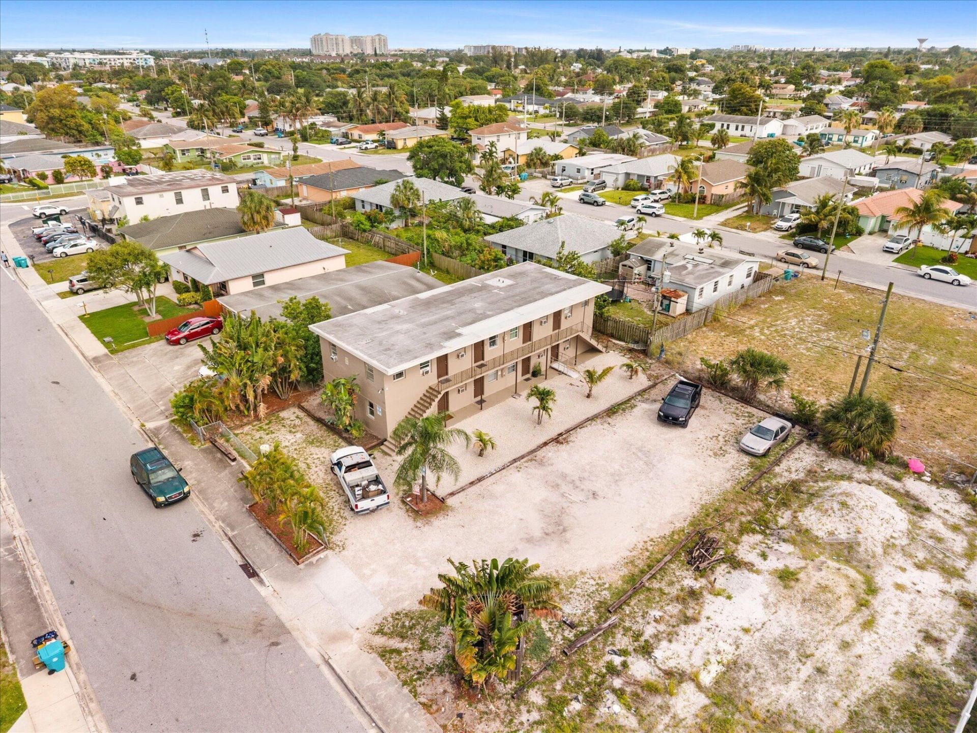 526 NW 12th Avenue, Boynton Beach, FL 33474 Photo