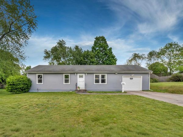 17 Willey Street, Rochester, NH 03867