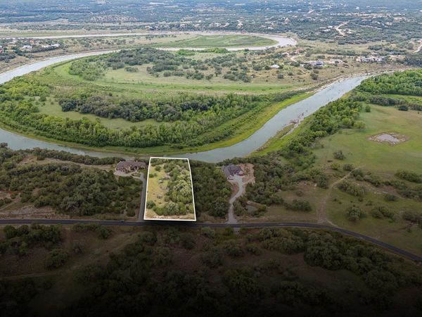 293 River Cliff PL, Spring Branch, TX 78070
