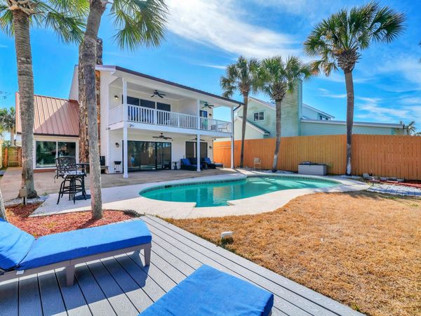 8120 S Lagoon Drive, Panama City Beach, FL 32408