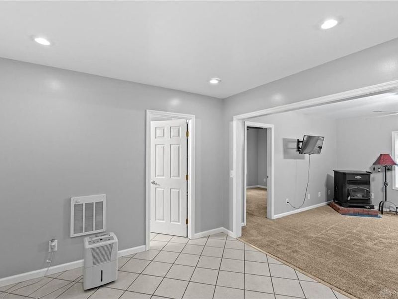 384 Howard Street, Wilmington, OH 45177 Photo 13
