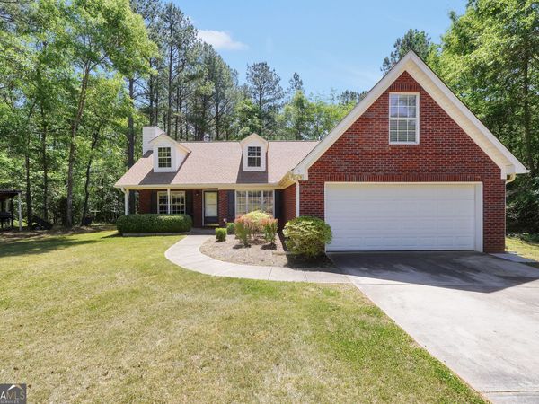 1022 Miss Amber Way, Locust Grove, GA 30248