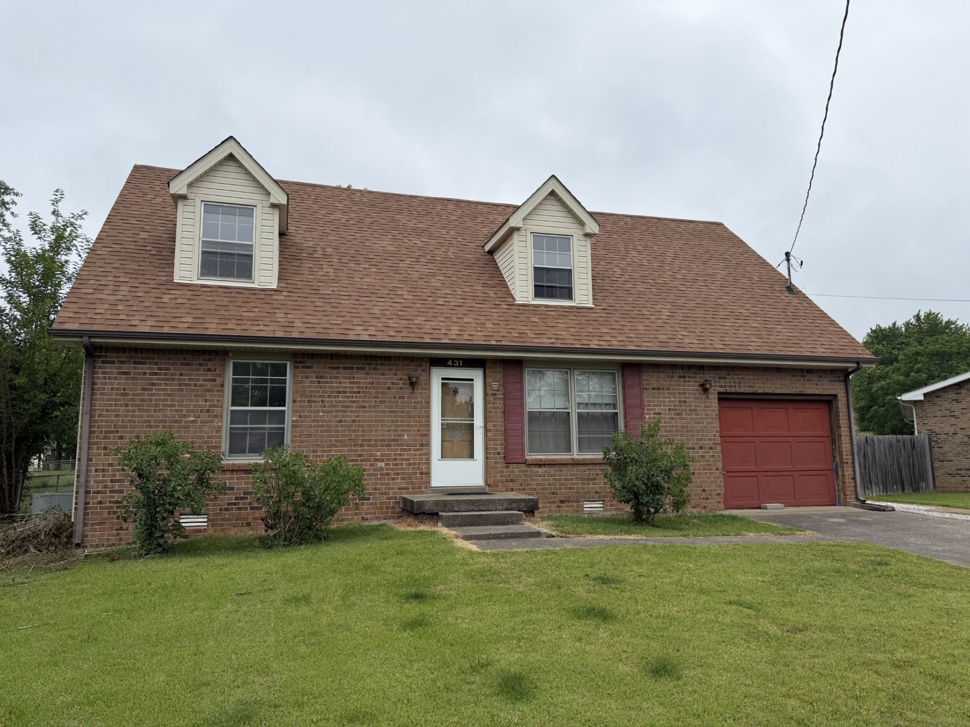431 Helton Dr, Clarksville, TN 37042 Main Photo