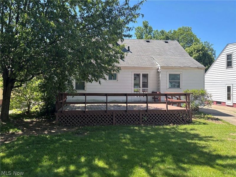 1661 Empire Road , Wickliffe, OH 44092 Photo 2