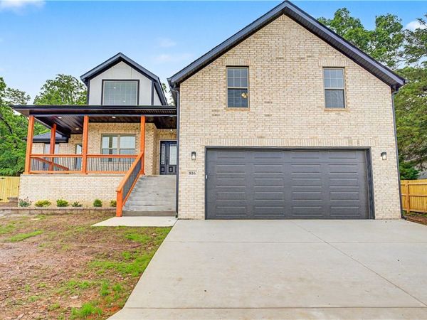 816 W Foothills Drive, Greenland, AR 72701