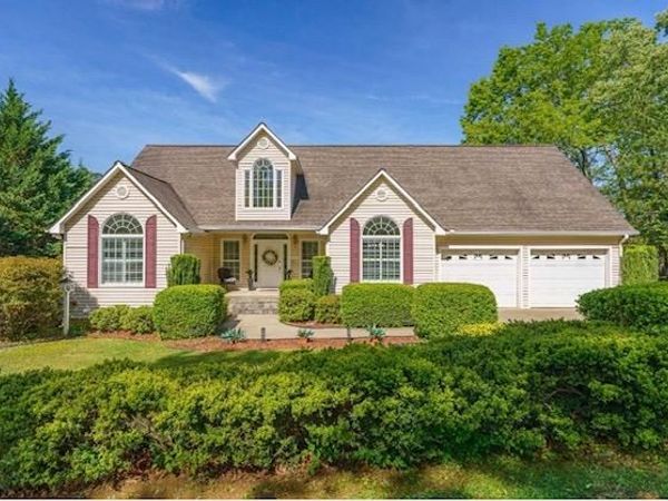 178 Windy Valley Lane, Blue Ridge, GA 30513